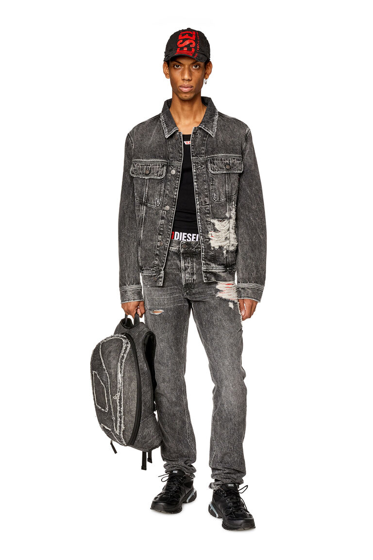 Men's Trucker jacket with destroyed detail | D-BARCY-S1 Diesel A11435007S1